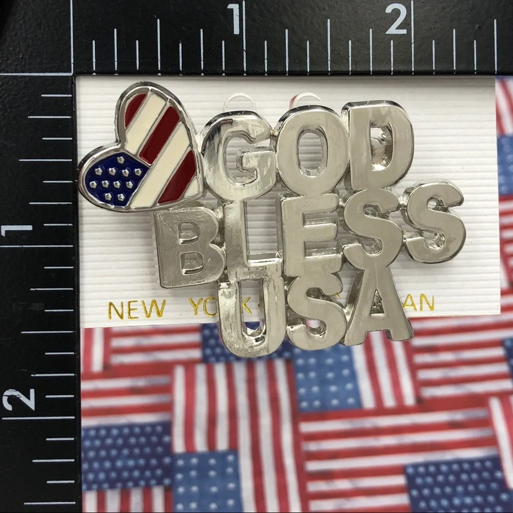 🌼 United We Stand God Bless USA Brooch Pin
